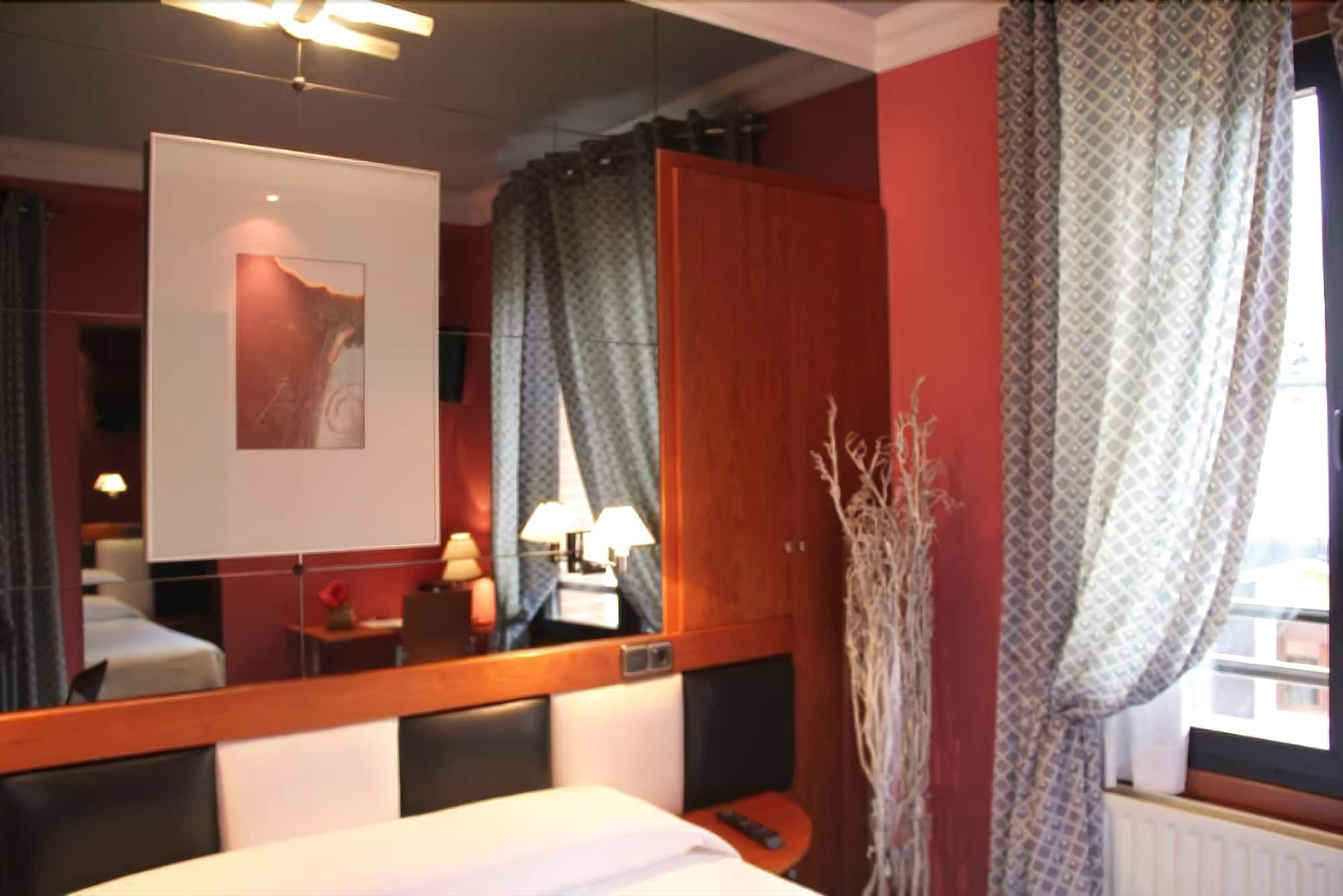 Hotel Oria Толоса Екстериор снимка